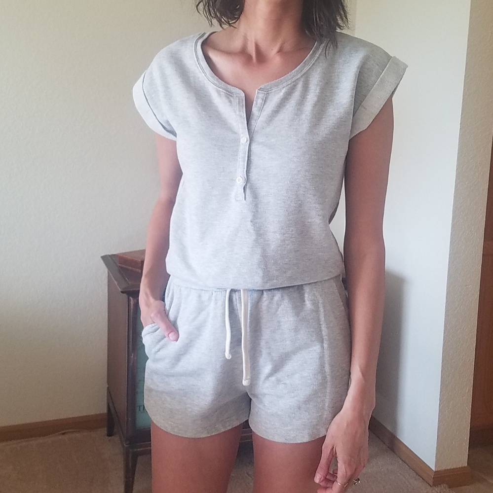 Gap grey terry knit henley romper xs